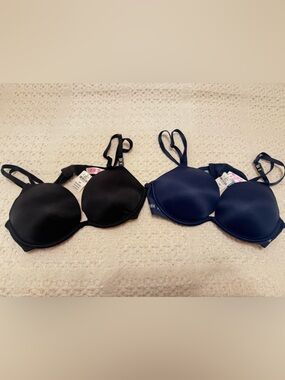 NWT Victoria’s Secret PINK Push-Up Bras Set (2) – Size 34B